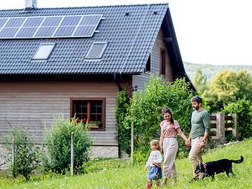 Privates Ökokraftwerk auf dem Dach: Photovoltaikanlagen leisten einen wichtigen Beitrag zur Energieversorgung