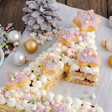 Gebackener Tannenbaum mit Mascarpone-Sahnecreme